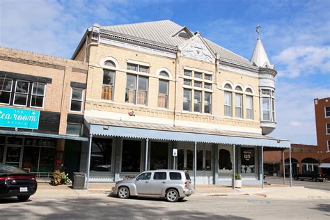 dentists in uvalde texas.